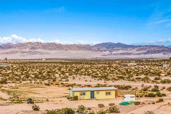2.5 Acres of Land with Home for Sale in Twentynine Palms, California