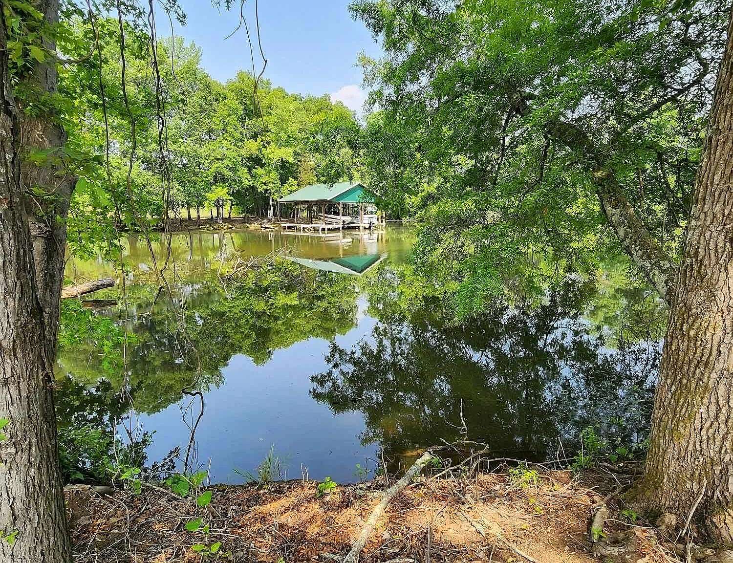 3.67 Acres of Residential Land for Sale in Dayton, Tennessee