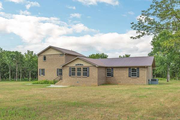 5 Acres of Land with Home for Sale in Lascassas, Tennessee