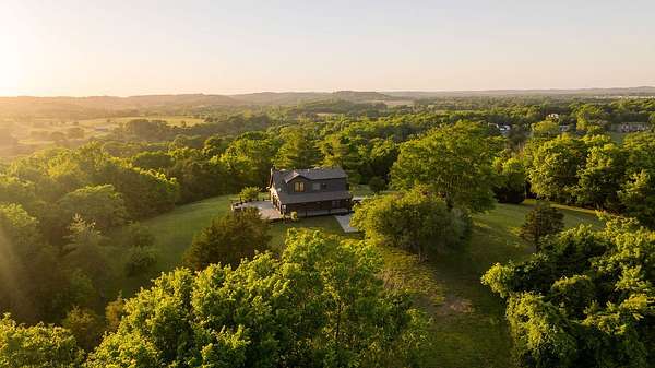 12 Acres of Land with Home for Sale in Columbia, Tennessee