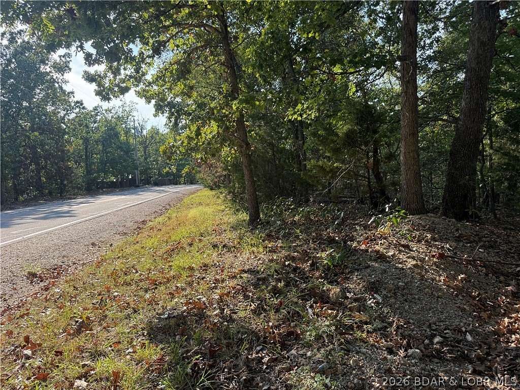 1 Acre of Residential Land for Sale in Village of Four Seasons, Missouri