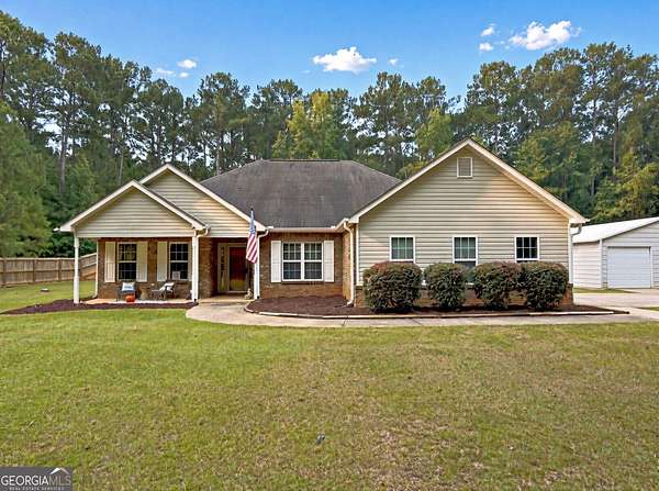 2 Acres of Land with Home for Sale in Milner, Georgia