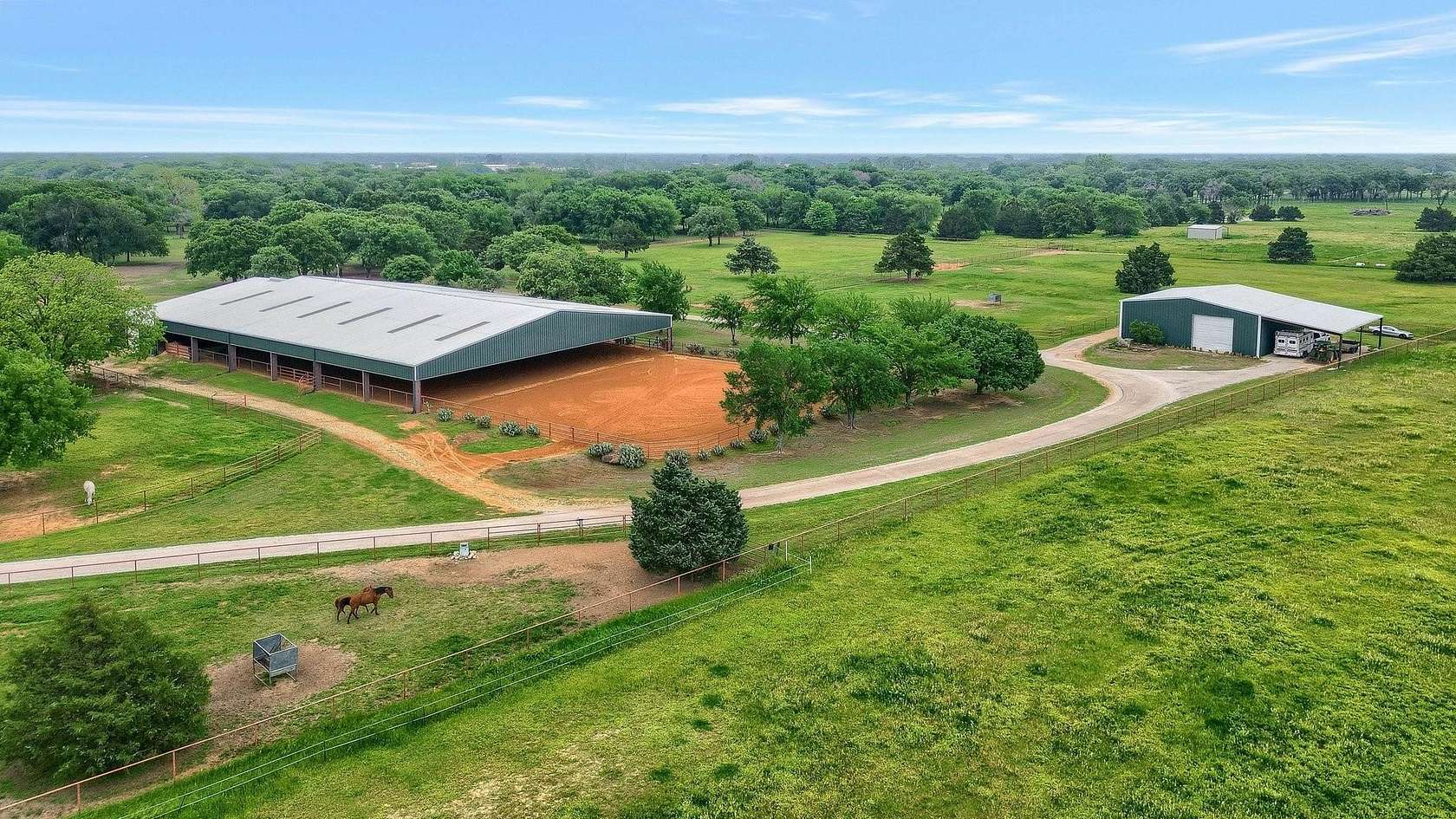 32 Acres of Land with Home for Lease in Pilot Point, Texas