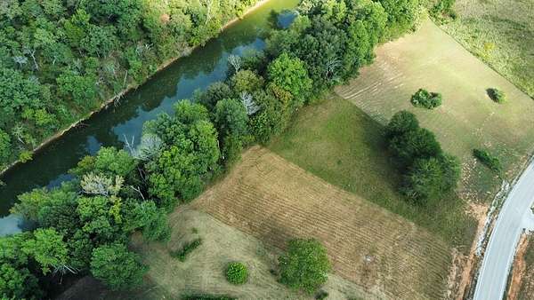 1 Acre of Residential Land for Sale in Rock Island, Tennessee