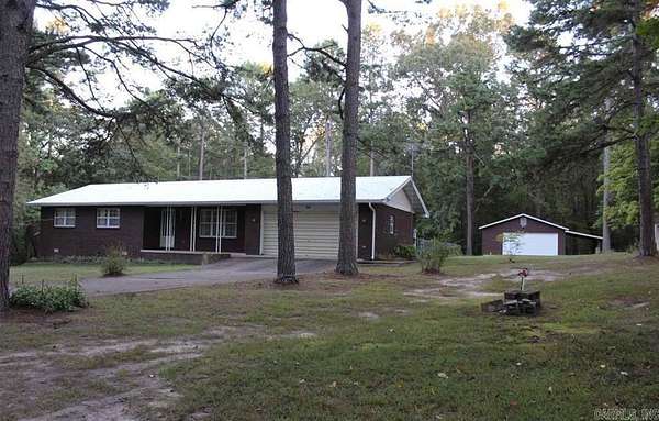 4.5 Acres of Land with Home for Sale in Yellville, Arkansas