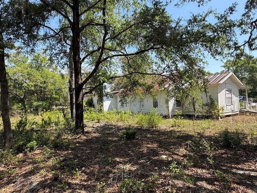 1.2 Acres of Residential Land for Sale in Old Town, Florida