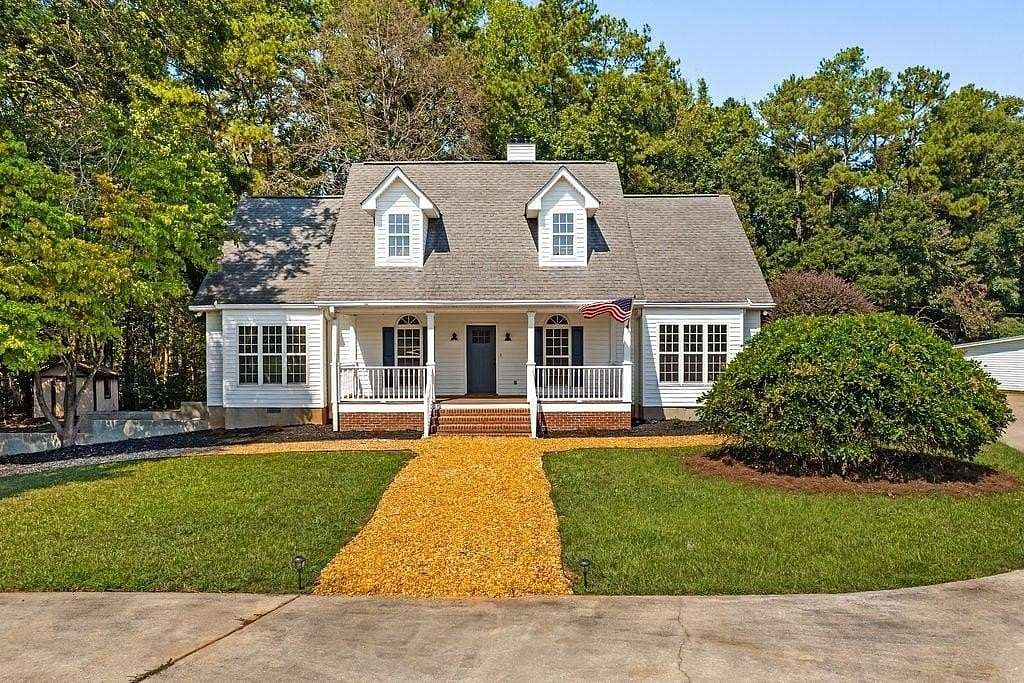 5 Acres of Land with Home for Sale in Roopville, Georgia
