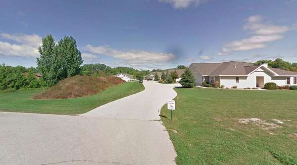 0.07 Acres of Residential Land for Sale in Sister Bay, Wisconsin