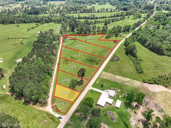 1 Acre of Residential Land for Sale in Springhill, Louisiana