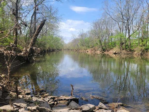 5 Acres of Land for Sale in Stamping Ground, Kentucky