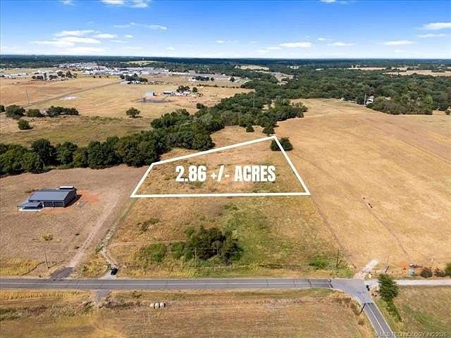 3 Acres of Residential Land for Sale in Lexington, Oklahoma