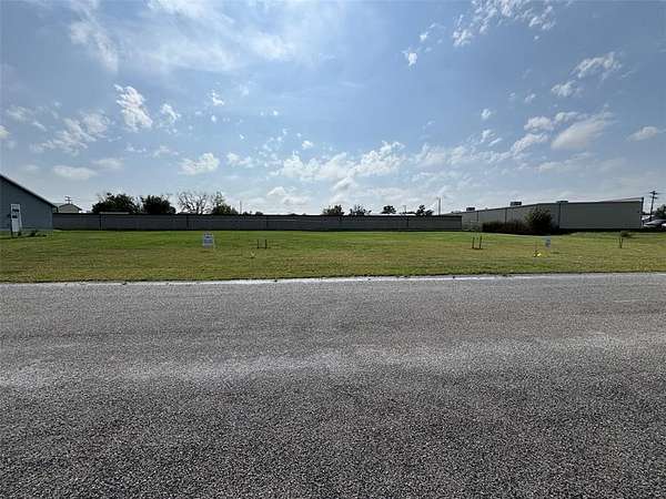 0.15 Acres of Residential Land for Sale in Newhall, Iowa