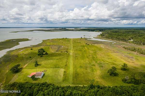 132 Acres of Recreational & Residential Land for Sale in Beaufort, North Carolina