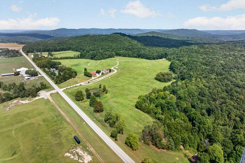 140 Acres of Land for Sale in Monterey, Tennessee