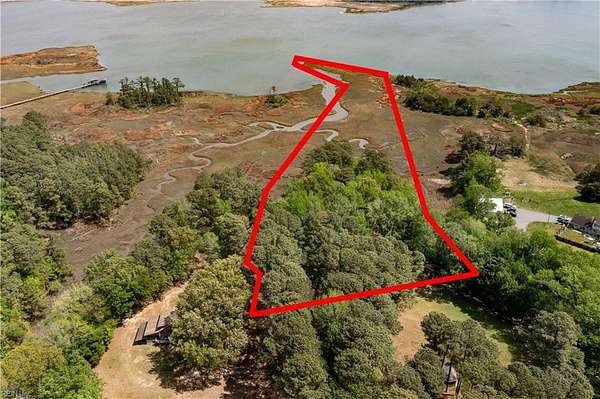 9.5 Acres of Land with Home for Sale in Carrollton, Virginia