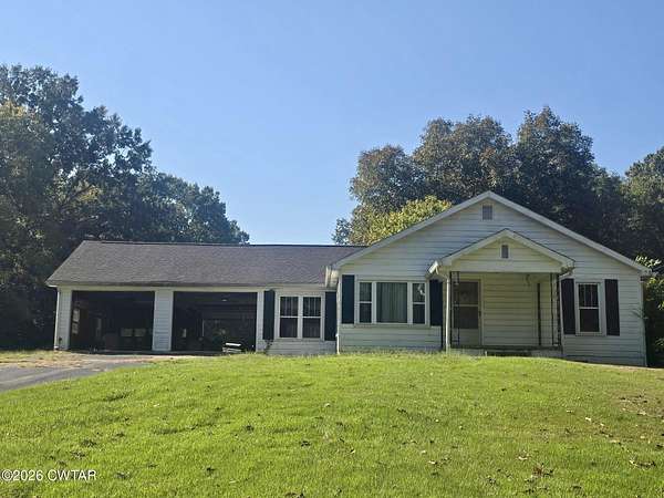 3.12 Acres of Land with Home for Sale in McLemoresville, Tennessee