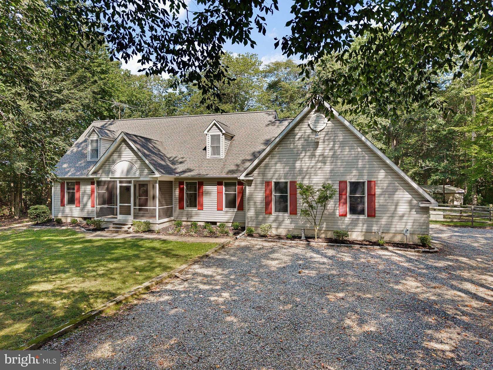 10.1 Acres of Recreational Land with Home for Sale in Townsend, Delaware