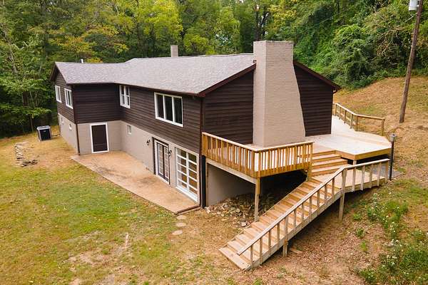 Land with Home for Sale in Makanda, Illinois