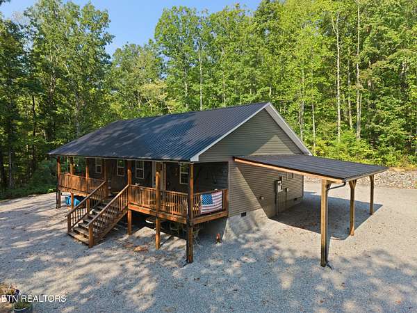 2.13 Acres of Land with Home for Sale in Jamestown, Tennessee
