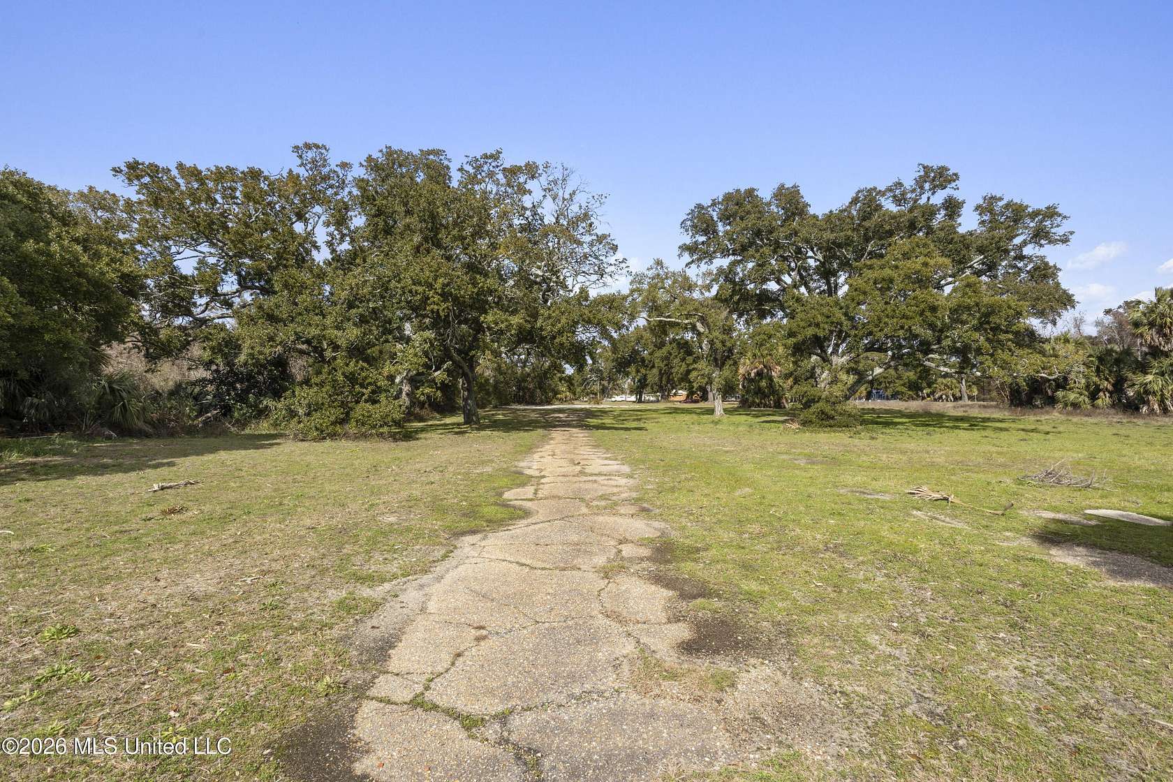 2.18 Acres of Mixed-Use Land for Sale in Gulfport, Mississippi
