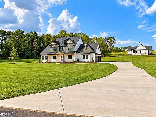 2.47 Acres of Land with Home for Sale in Rydal, Georgia