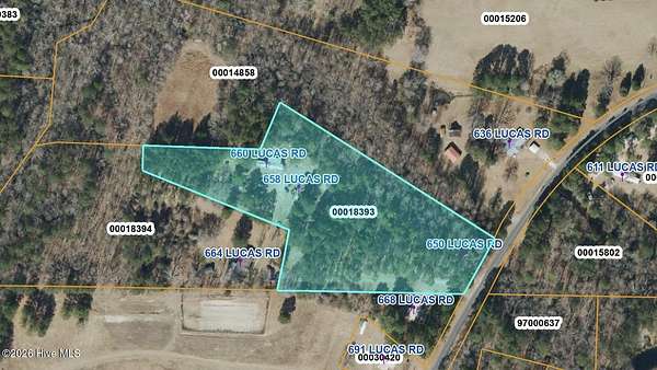 5 Acres of Residential Land for Sale in West End, North Carolina