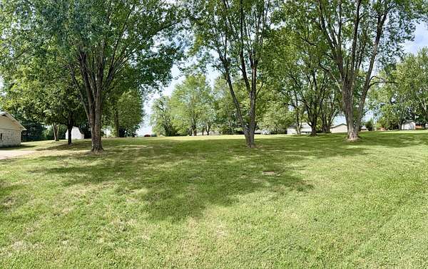 0.64 Acres of Land for Sale in Eddyville, Kentucky