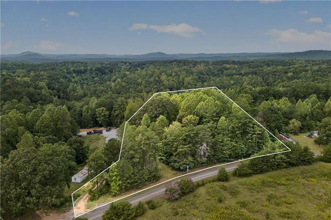 2.22 Acres of Residential Land for Sale in Westminster, South Carolina