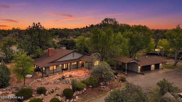 2.5 Acres of Land with Home for Sale in Prescott, Arizona