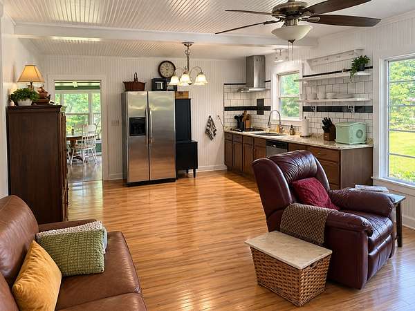 8.7 Acres of Land with Home for Auction in Prospect, Tennessee