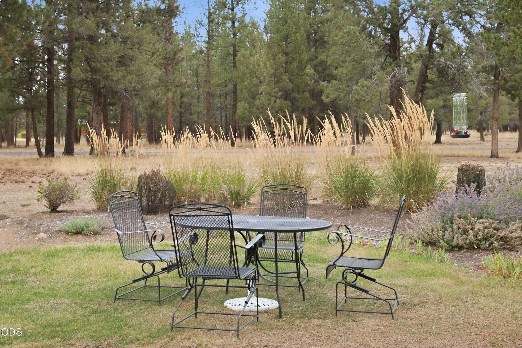 11.2 Acres of Recreational Land with Home for Sale in Sisters, Oregon