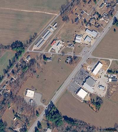 5 Acres of Commercial Land for Sale in Loretto, Tennessee