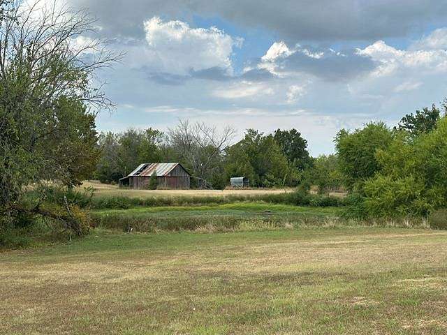 2.5 Acres of Residential Land for Sale in Pauls Valley, Oklahoma