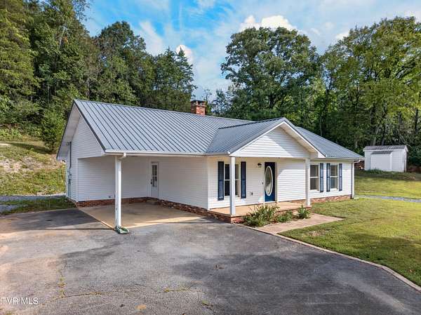 5.72 Acres of Land with Home for Sale in Rogersville, Tennessee