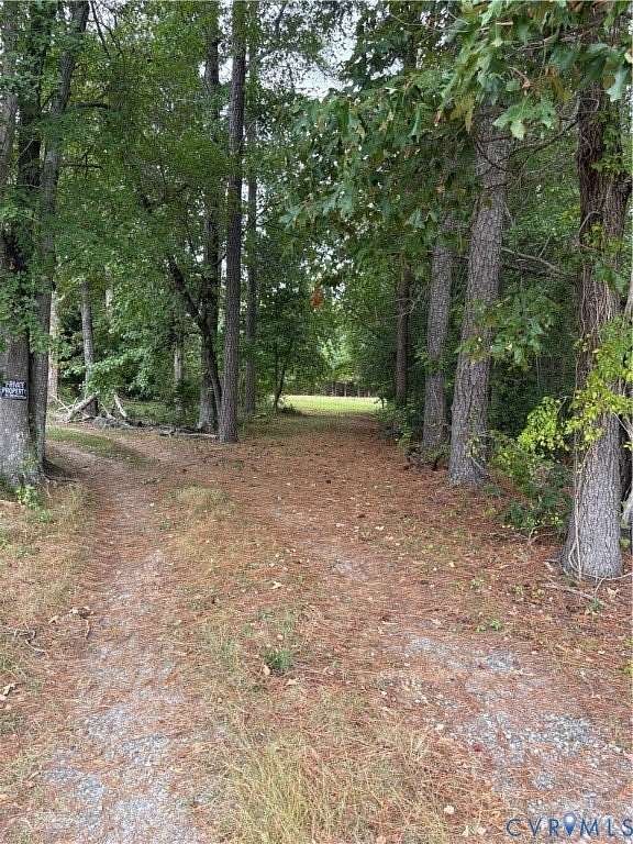 5.13 Acres of Land for Sale in Dunnsville, Virginia