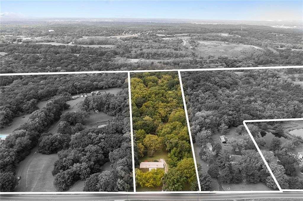 5 Acres of Land with Home for Sale in Independence, Missouri