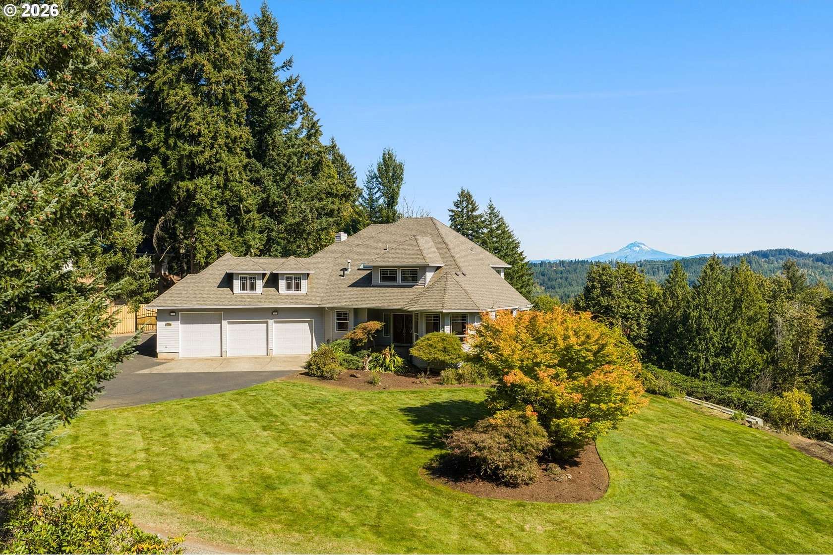 5 Acres of Land with Home for Sale in Beavercreek, Oregon