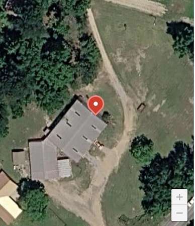 50 Acres of Land with Home for Sale in Waynesboro, Mississippi