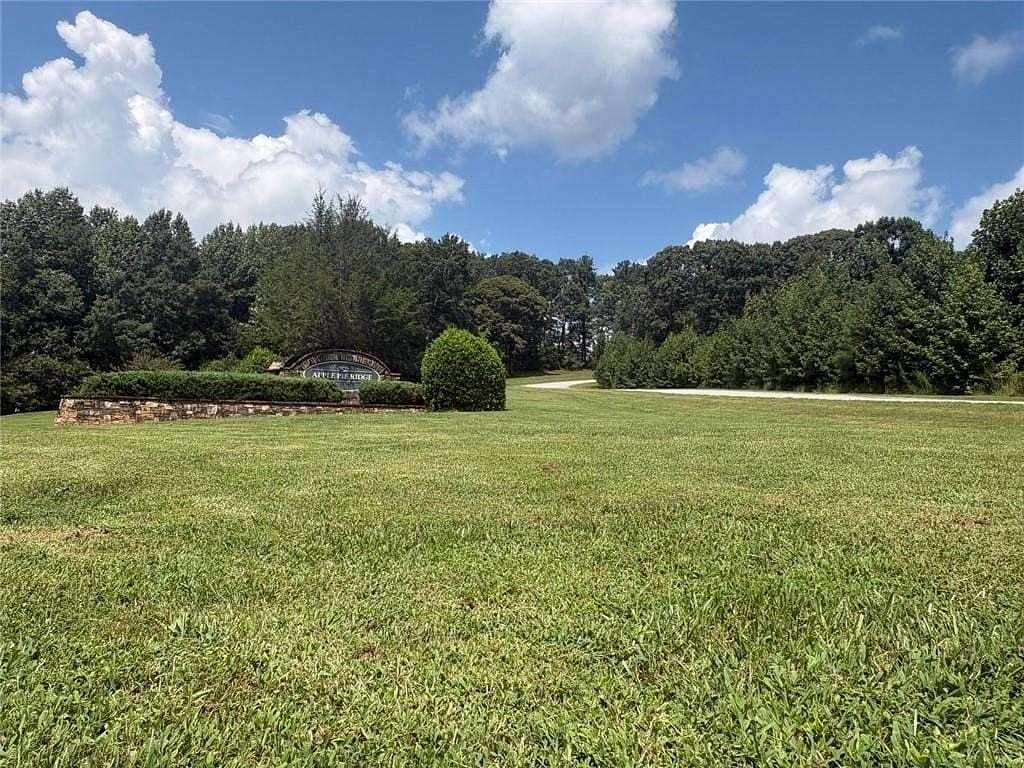 1.24 Acres of Residential Land for Sale in Baldwin, Georgia