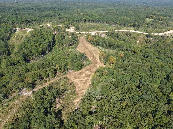 11.4 Acres of Agricultural Land for Sale in Sugar Tree, Tennessee