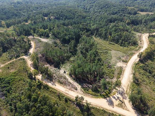 5.47 Acres of Land for Sale in Sugar Tree, Tennessee