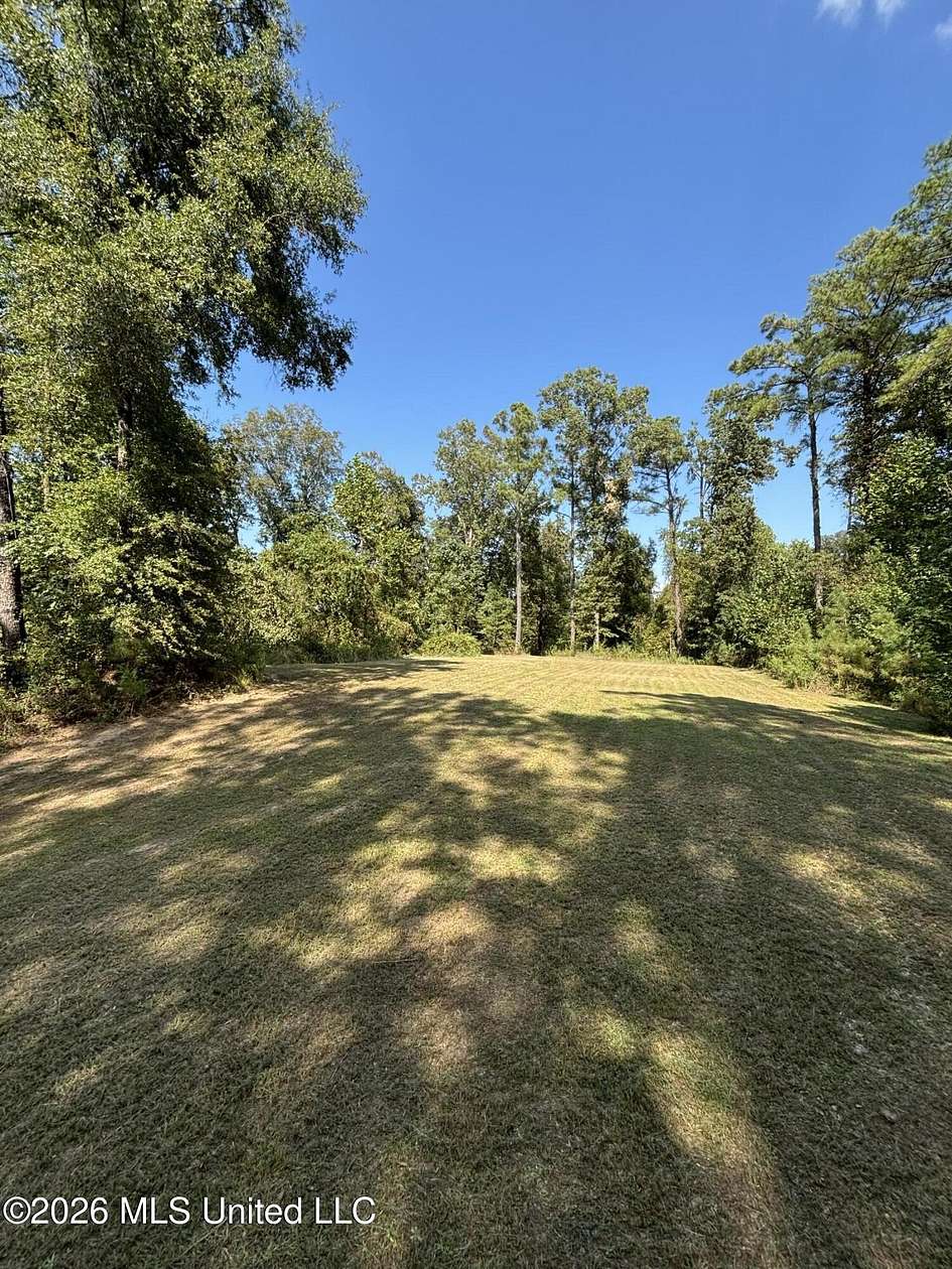 61.1 Acres of Recreational Land for Sale in Bentonia, Mississippi