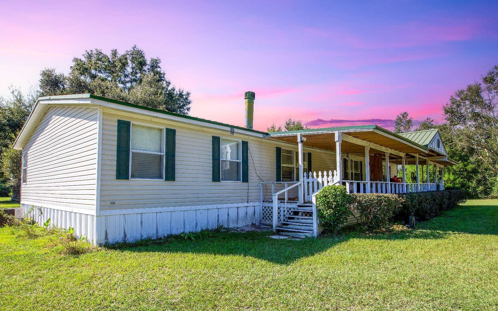 4 Acres of Land with Home for Sale in Live Oak, Florida