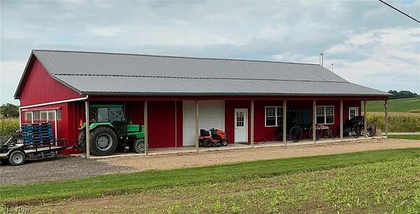 4 Acres of Improved Mixed-Use Land for Sale in Walhonding, Ohio