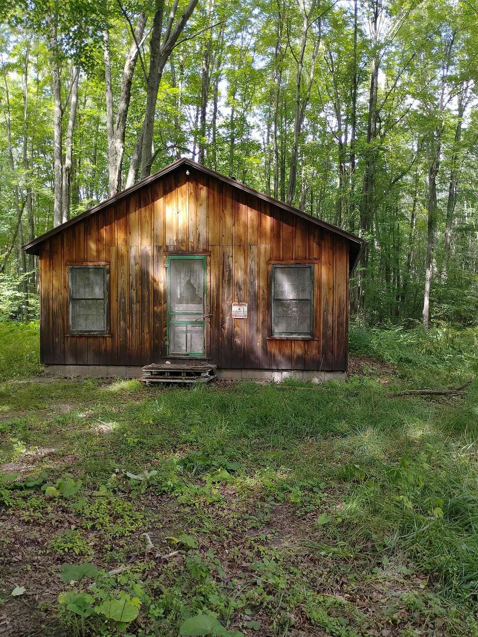 0.91 Acres of Residential Land for Sale in Harrison, Michigan