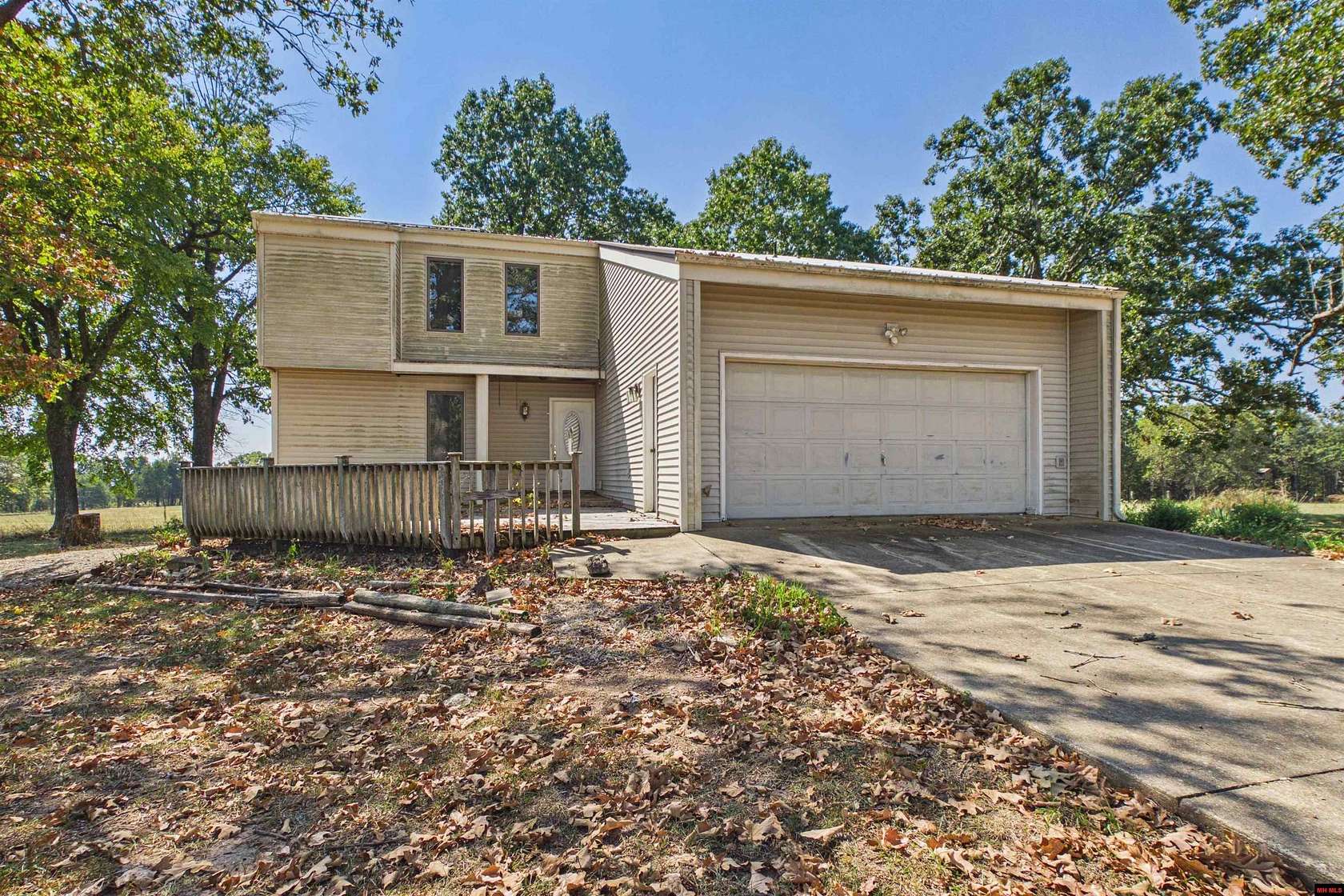 17.5 Acres of Land with Home for Sale in Mountain Home, Arkansas