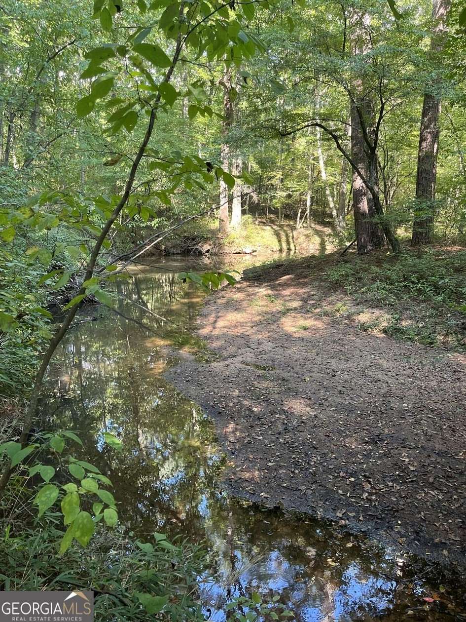 2 Acres of Residential Land for Sale in Winterville, Georgia