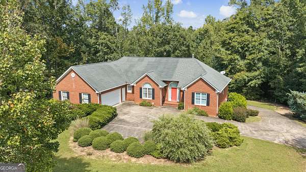 1.74 Acres of Land with Home for Sale in Williamson, Georgia