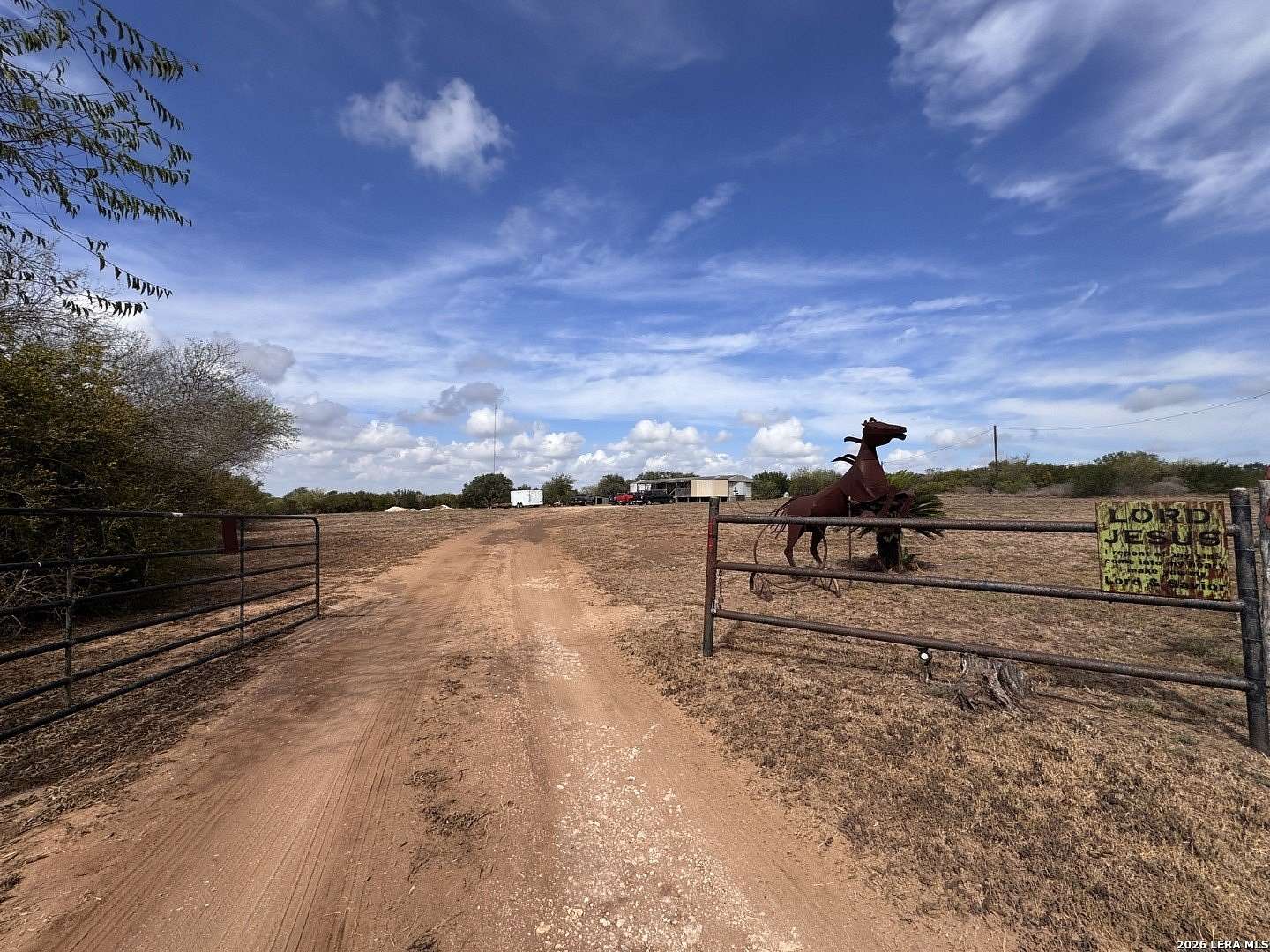 5.27 Acres of Mixed-Use Land for Sale in Beeville, Texas