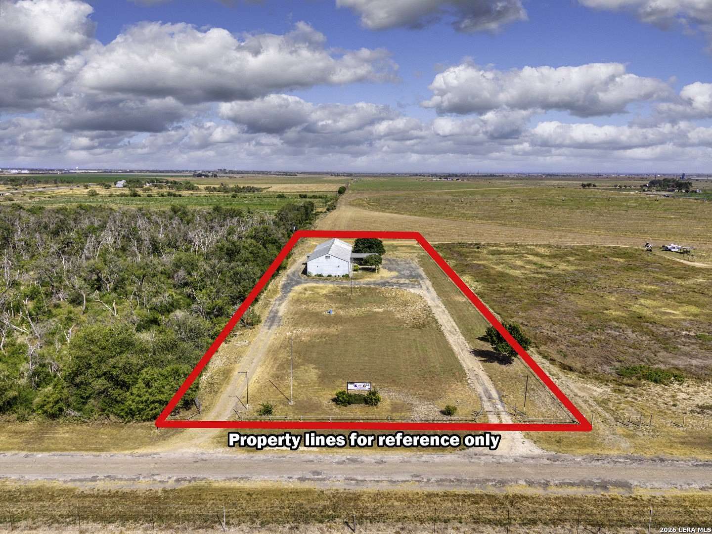 6 Acres of Improved Mixed-Use Land for Sale in Hondo, Texas